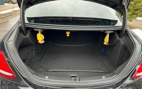 Mercedes-Benz E-Класс, 2016 год, 2 095 000 рублей, 19 фотография