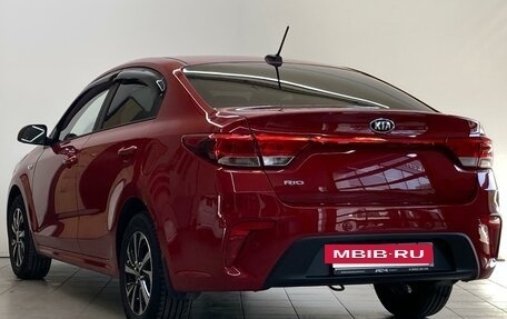 KIA Rio IV, 2017 год, 1 547 000 рублей, 8 фотография