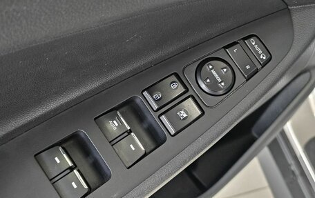 Hyundai Tucson III, 2016 год, 2 100 000 рублей, 17 фотография