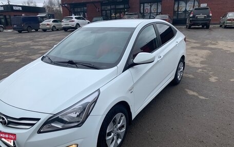 Hyundai Solaris II рестайлинг, 2016 год, 1 090 000 рублей, 3 фотография