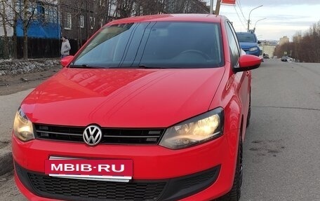 Volkswagen Polo VI (EU Market), 2011 год, 640 000 рублей, 2 фотография