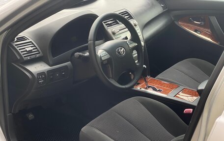 Toyota Camry, 2007 год, 750 000 рублей, 13 фотография