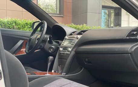 Toyota Camry, 2007 год, 750 000 рублей, 17 фотография