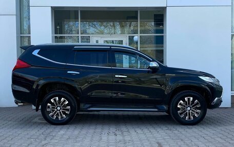 Mitsubishi Pajero Sport III рестайлинг, 2019 год, 3 059 000 рублей, 6 фотография