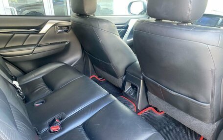 Mitsubishi Pajero Sport III рестайлинг, 2019 год, 3 059 000 рублей, 10 фотография