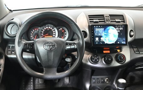 Toyota RAV4, 2010 год, 1 230 000 рублей, 13 фотография