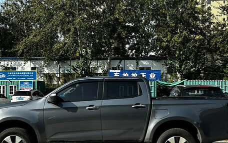 Isuzu D-Max, 2021 год, 2 770 000 рублей, 3 фотография