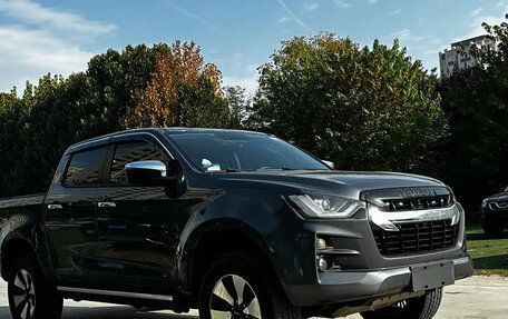 Isuzu D-Max, 2021 год, 2 770 000 рублей, 2 фотография
