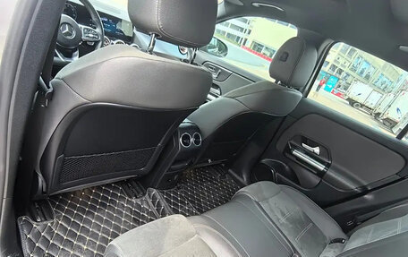 Mercedes-Benz EQA, 2022 год, 2 630 000 рублей, 6 фотография