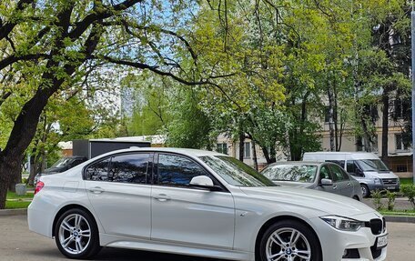 BMW 3 серия, 2018 год, 2 099 000 рублей, 3 фотография