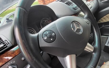 Mercedes-Benz Viano, 2012 год, 2 000 000 рублей, 17 фотография