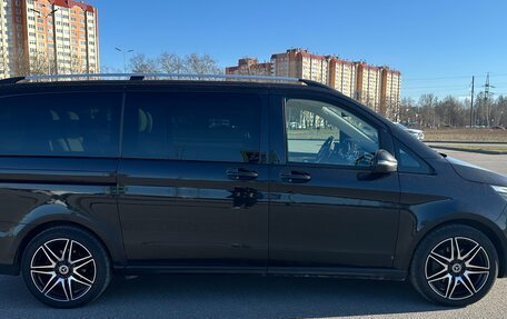 Mercedes-Benz V-Класс, 2018 год, 5 750 000 рублей, 4 фотография