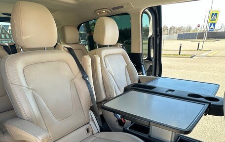 Mercedes-Benz V-Класс, 2018 год, 5 750 000 рублей, 26 фотография