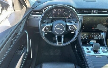 Jaguar F-Pace, 2022 год, 3 455 000 рублей, 8 фотография