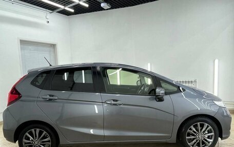 Honda Fit III, 2018 год, 1 257 000 рублей, 3 фотография