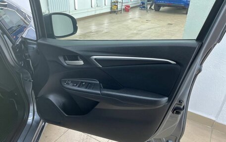 Honda Fit III, 2018 год, 1 257 000 рублей, 25 фотография