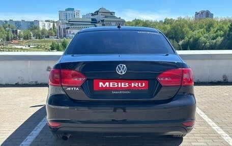 Volkswagen Jetta VI, 2013 год, 1 015 000 рублей, 5 фотография