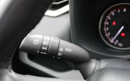 Toyota RAV4, 2021 год, 3 590 000 рублей, 23 фотография