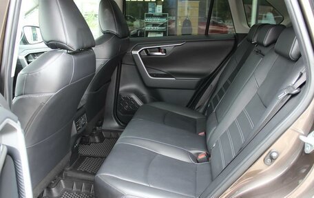 Toyota RAV4, 2021 год, 3 590 000 рублей, 35 фотография