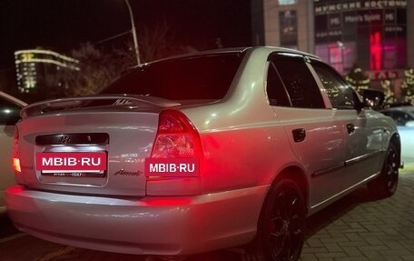 Hyundai Accent II, 2008 год, 650 000 рублей, 3 фотография