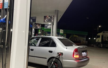 Hyundai Accent II, 2008 год, 650 000 рублей, 28 фотография