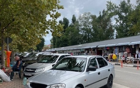 Hyundai Accent II, 2008 год, 650 000 рублей, 24 фотография