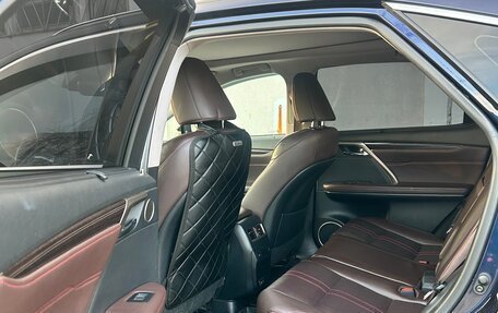 Lexus RX IV рестайлинг, 2019 год, 4 700 000 рублей, 14 фотография