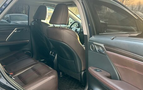 Lexus RX IV рестайлинг, 2019 год, 4 700 000 рублей, 17 фотография