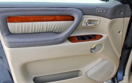 Lexus LX II, 2004 год, 2 190 000 рублей, 23 фотография
