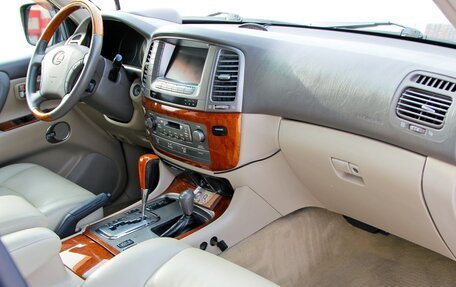 Lexus LX II, 2004 год, 2 190 000 рублей, 25 фотография