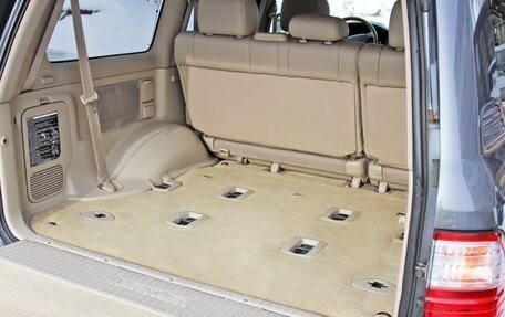 Lexus LX II, 2004 год, 2 190 000 рублей, 35 фотография