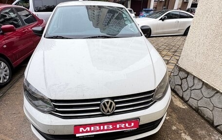 Volkswagen Polo VI (EU Market), 2018 год, 1 130 000 рублей, 2 фотография