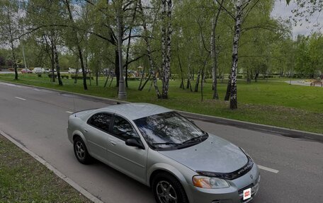 Dodge Stratus II, 2002 год, 285 000 рублей, 2 фотография