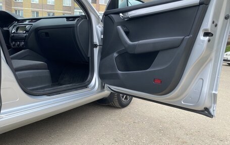 Skoda Octavia, 2014 год, 1 250 000 рублей, 29 фотография