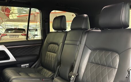 Toyota Land Cruiser 200, 2018 год, 7 840 000 рублей, 16 фотография