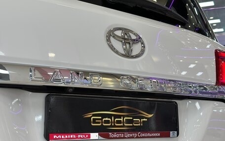 Toyota Land Cruiser 200, 2018 год, 7 840 000 рублей, 9 фотография