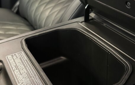 Toyota Land Cruiser 200, 2018 год, 7 840 000 рублей, 37 фотография