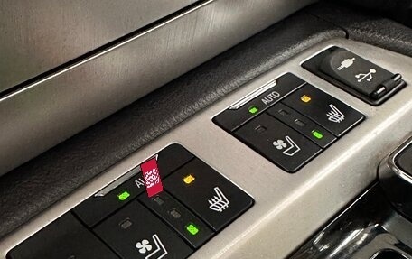 Toyota Land Cruiser 200, 2018 год, 7 840 000 рублей, 33 фотография