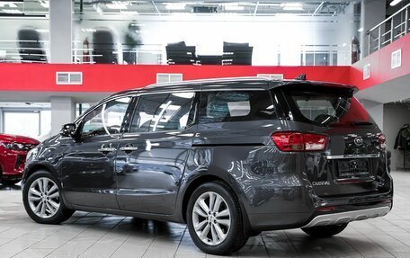 KIA Carnival III, 2017 год, 2 269 000 рублей, 4 фотография