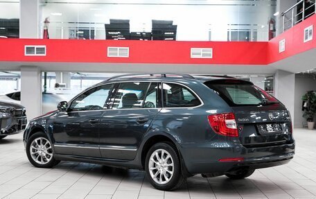 Skoda Superb III рестайлинг, 2013 год, 1 059 000 рублей, 4 фотография
