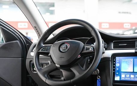 Skoda Superb III рестайлинг, 2013 год, 1 059 000 рублей, 12 фотография