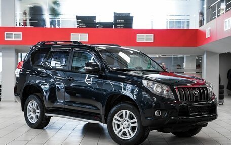 Toyota Land Cruiser Prado 150 рестайлинг 2, 2010 год, 2 559 000 рублей, 3 фотография