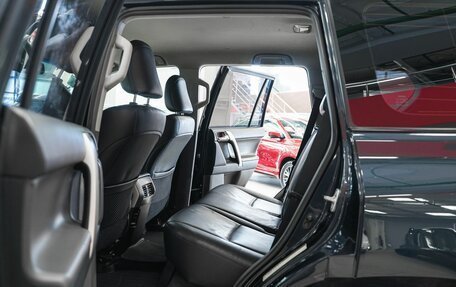 Toyota Land Cruiser Prado 150 рестайлинг 2, 2010 год, 2 559 000 рублей, 7 фотография