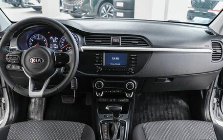 KIA Rio IV, 2018 год, 1 399 000 рублей, 10 фотография