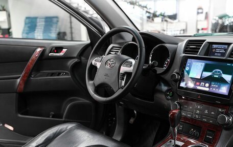 Toyota Highlander III, 2010 год, 1 499 000 рублей, 22 фотография