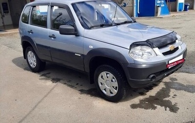 Chevrolet Niva I рестайлинг, 2015 год, 599 000 рублей, 1 фотография