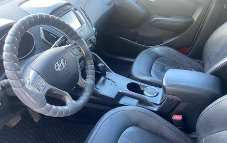 Hyundai ix35 I рестайлинг, 2013 год, 1 349 000 рублей, 17 фотография