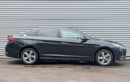 Hyundai Sonata VII, 2019 год, 1 800 000 рублей, 4 фотография