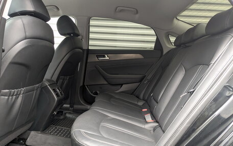 Hyundai Sonata VII, 2019 год, 1 800 000 рублей, 12 фотография