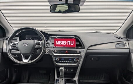 Hyundai Sonata VII, 2019 год, 1 800 000 рублей, 14 фотография